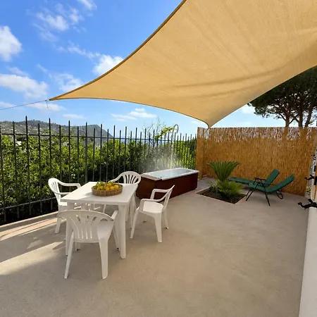 Casa Viola Ischia Forio (Isola d'Ischia)